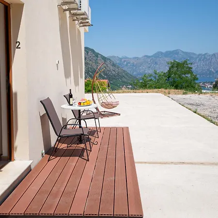 Red Hill Apartment Kotor Exterior photo